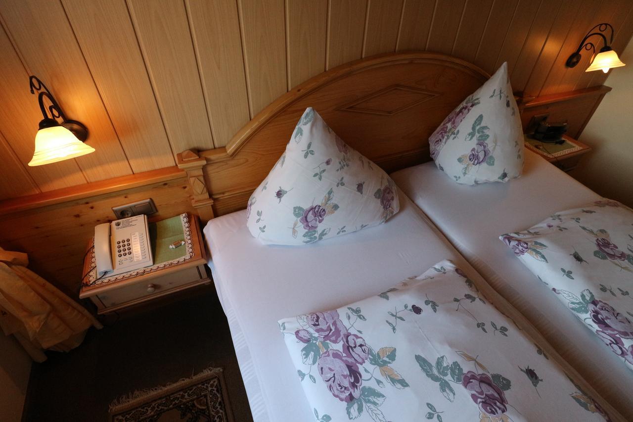 Hotel Dachsberger-Hof Wittenschwand エクステリア 写真