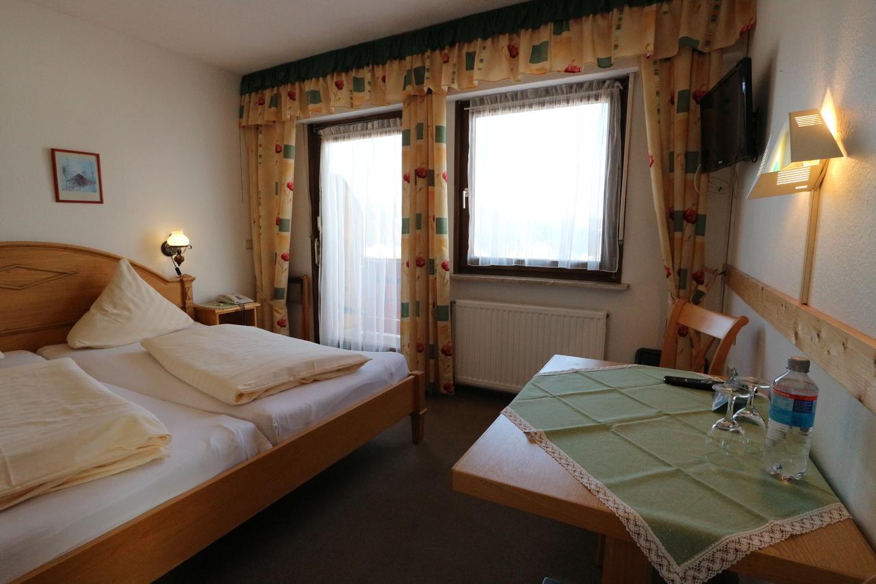 Hotel Dachsberger-Hof Wittenschwand エクステリア 写真